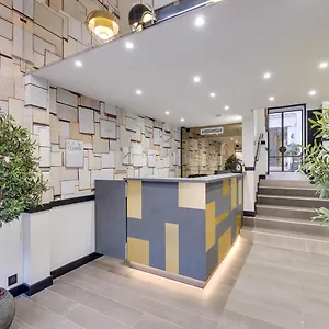 vizitați hotelul