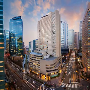 Otel Hilton *****