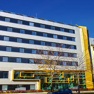 Hostel Jugendgaestehaus Brigittenau &brigittenau Youth Palace, Wenen