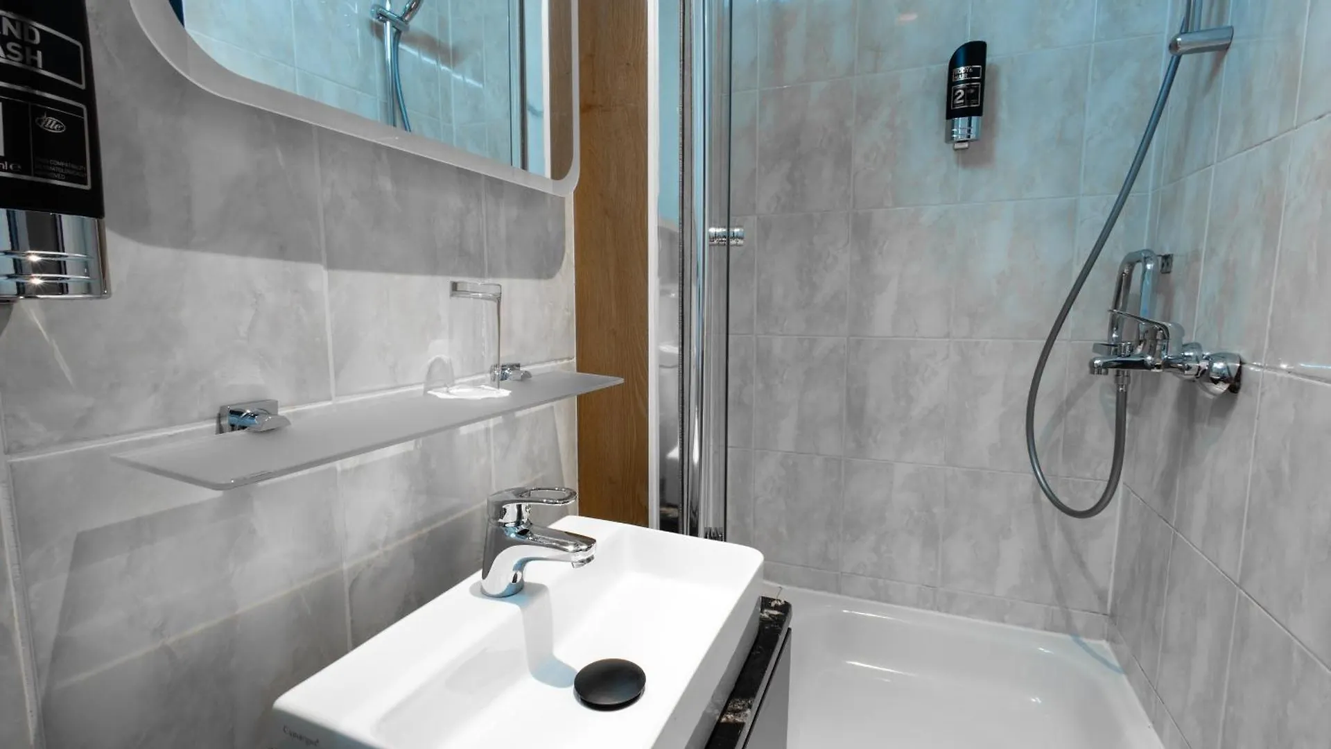 וינה Vayalen Boutique Hotel 3*,  אוסטריה