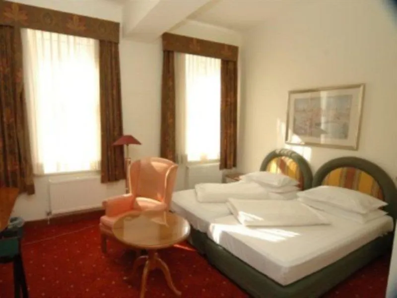וינה Vayalen Boutique Hotel