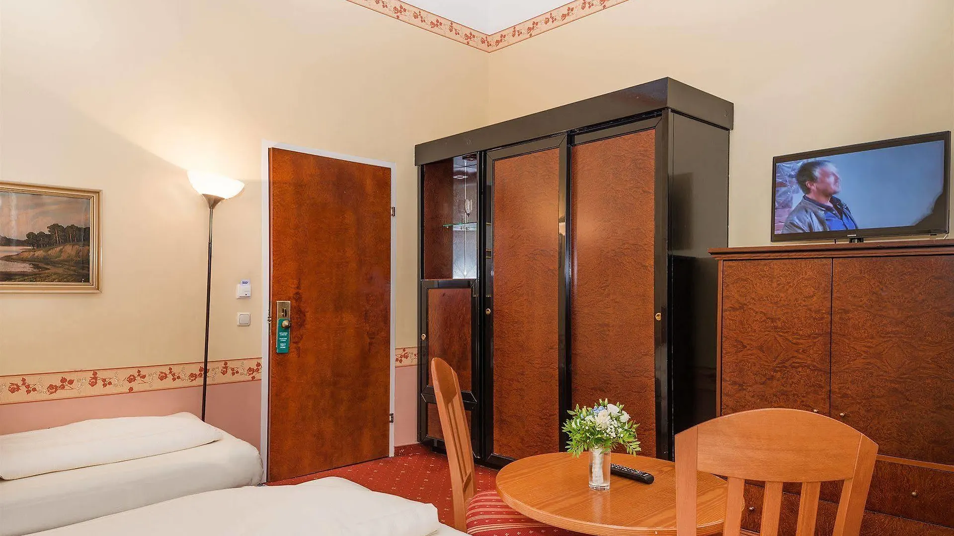 וינה Vayalen Boutique Hotel 3*,